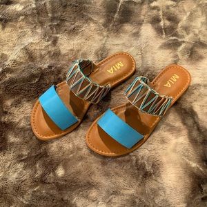 Turquoise slides